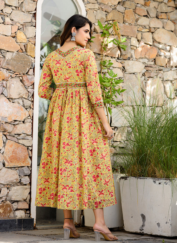 Stylish Mustard Printed Cotton Handblock Dress (pack of 1)