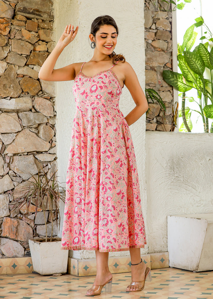 Enchanting Pink Cotton Handblock Dress: A Blend of Grace and Artistry (pack of 1)