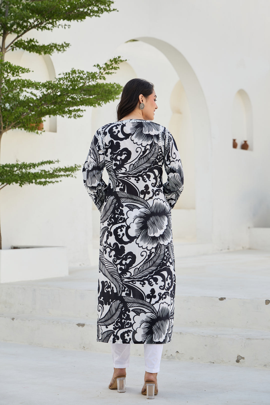 Noor Black Chikankari Embroidered Kurta