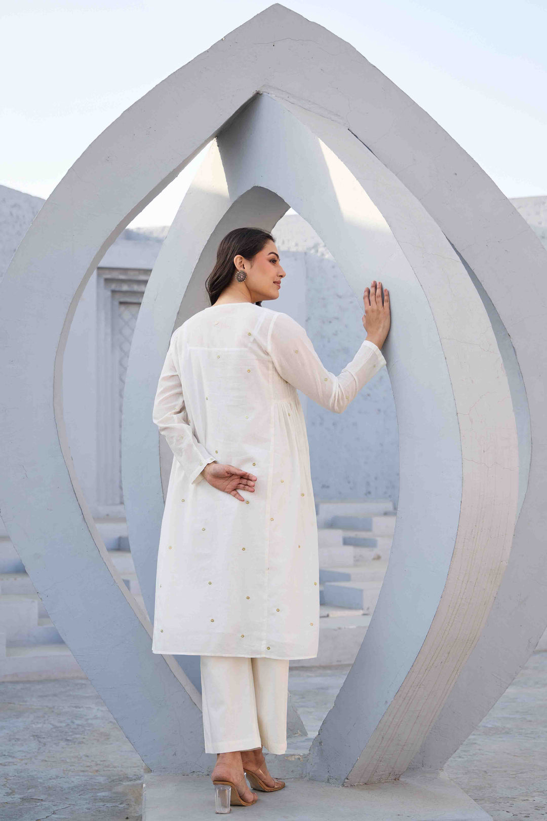 COTTON MUL EMBROIDERED KURTA SET