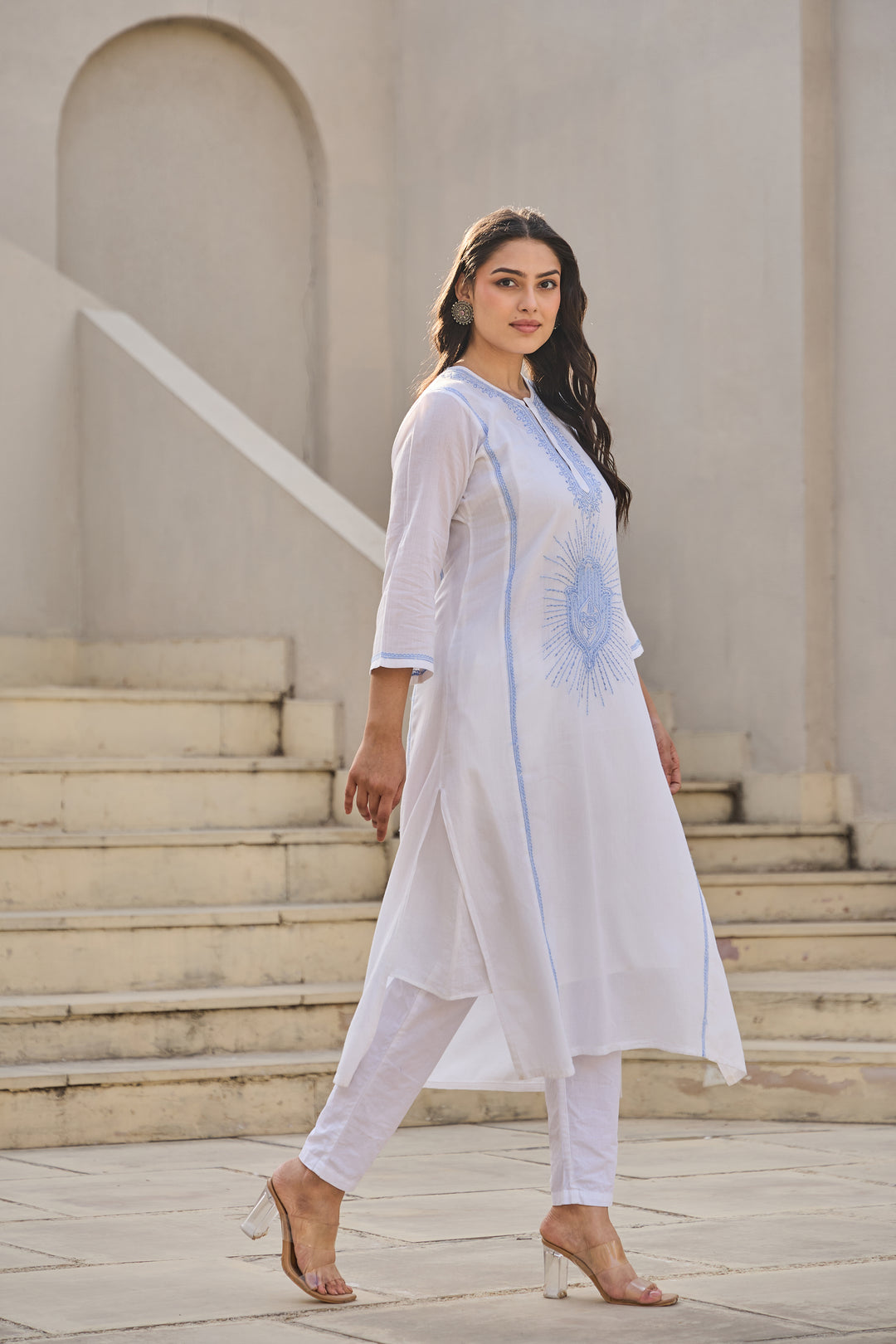 Noor White Chikankari Embroidered Kurta