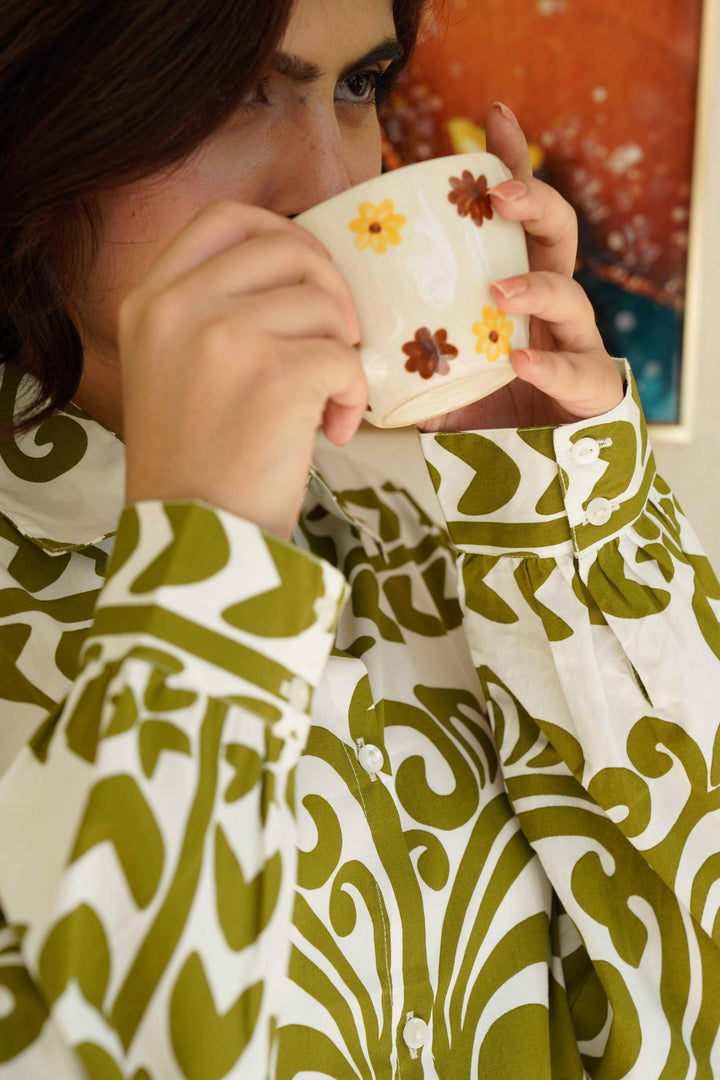 INAYA Green & White Print