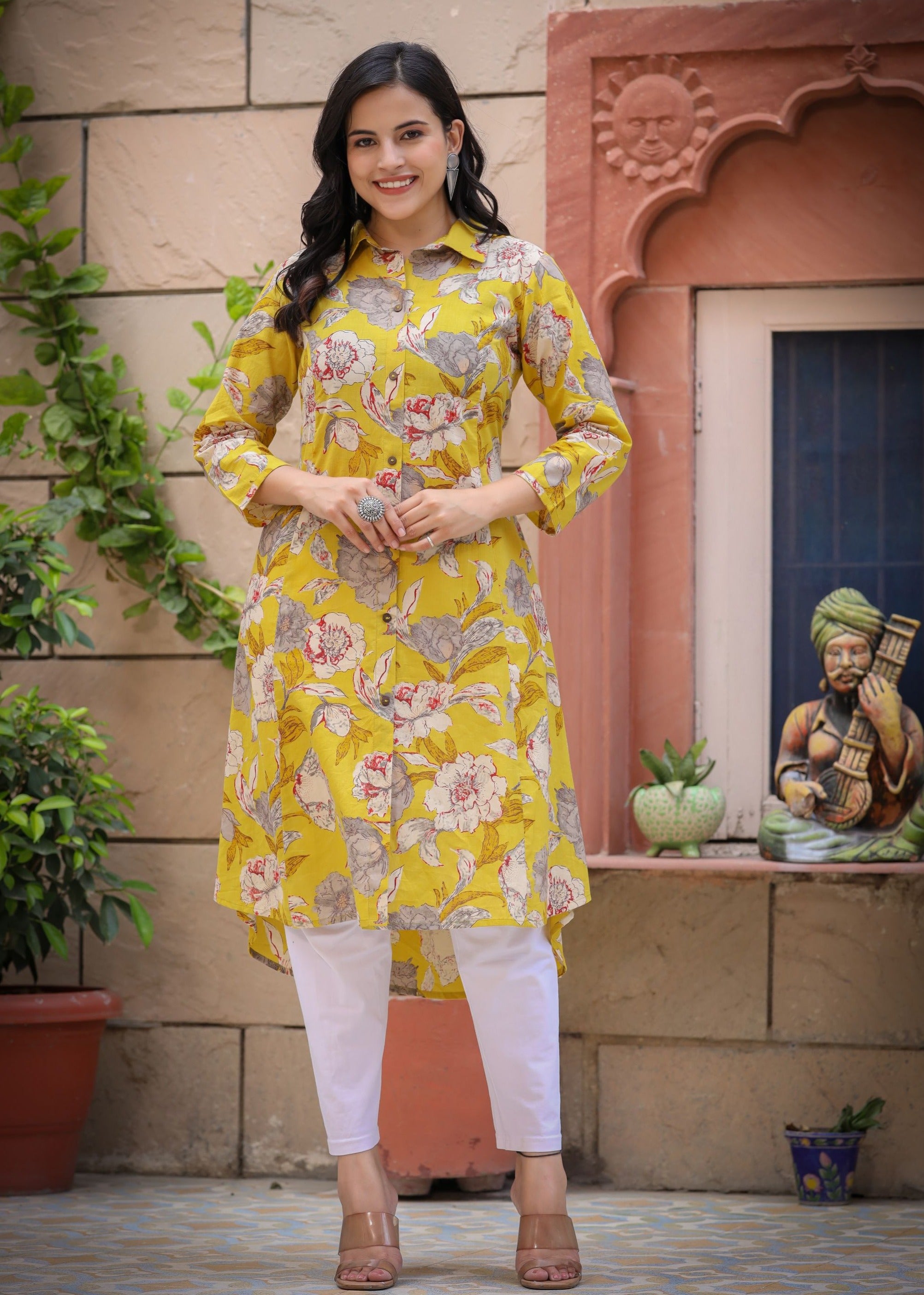 Women's Yellow Floral Print Suit Set - KAAJH | Yellow floral, Yellow  fabric, Women