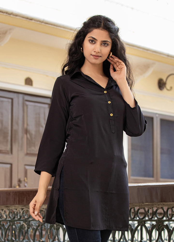 Black Solid Crepe Short Kurtis (Set Of 1)