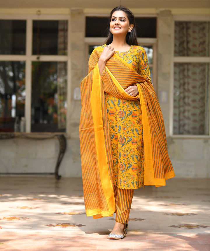 Buy a Yellow Cotton Suit Set With Dupatta Online | Best Kurta Set for Ladies