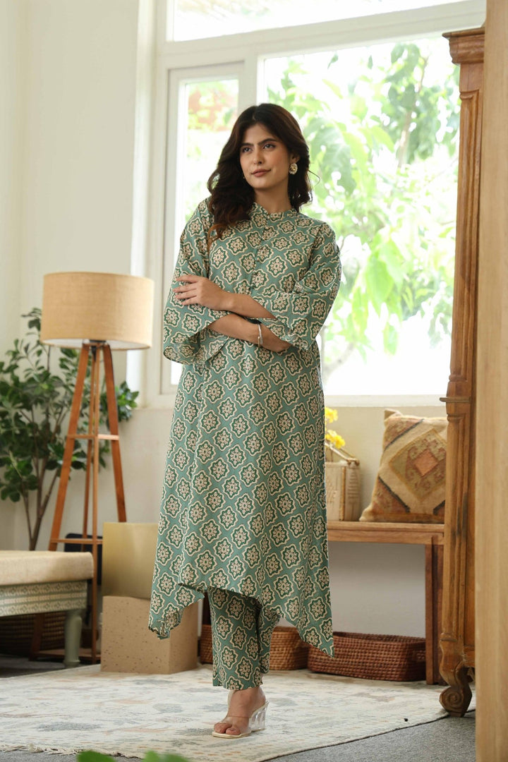 ANYA GREEN COTTON KURTA SET - Kaajh