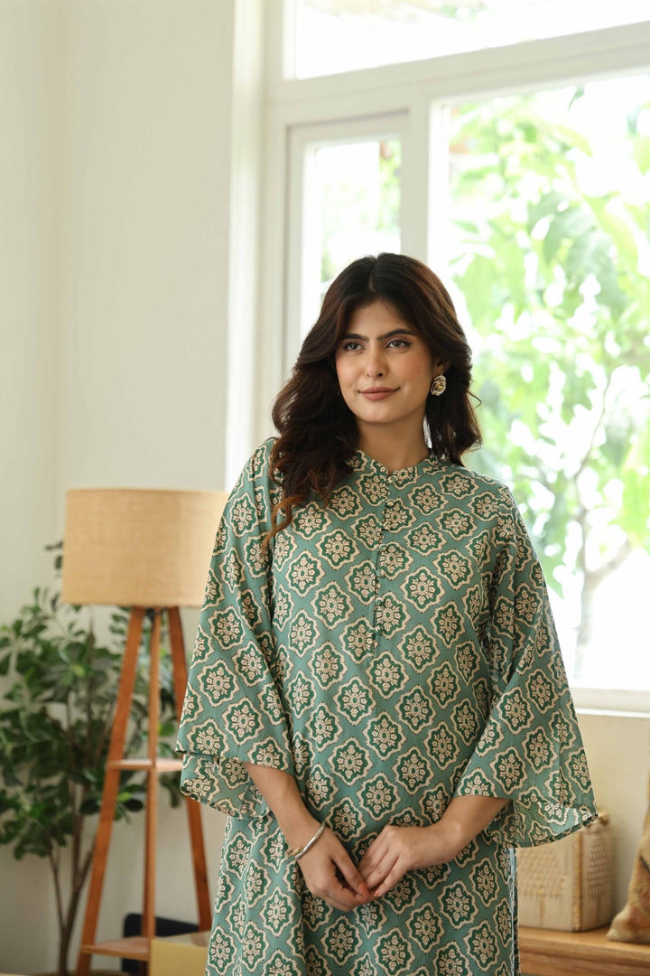 ANYA GREEN COTTON KURTA SET - Kaajh