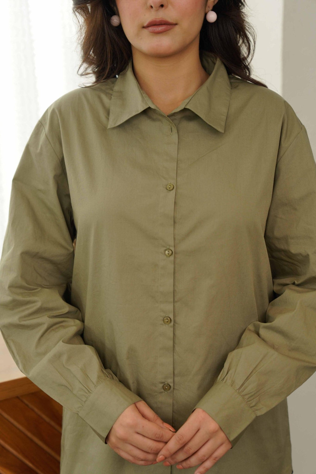 CLASSIC OLIVE GREEN POPLIN SHIRT - Kaajh