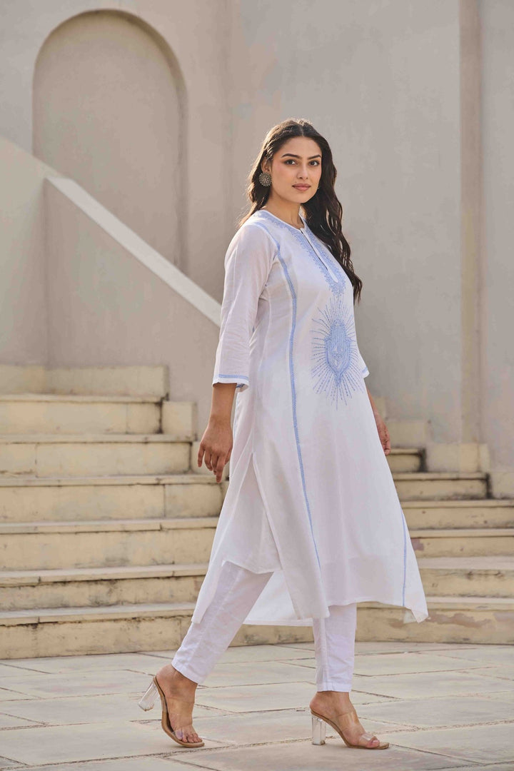 NOOR WHITE CHIKANKARI EMBROIDERED KURTA - Kaajh