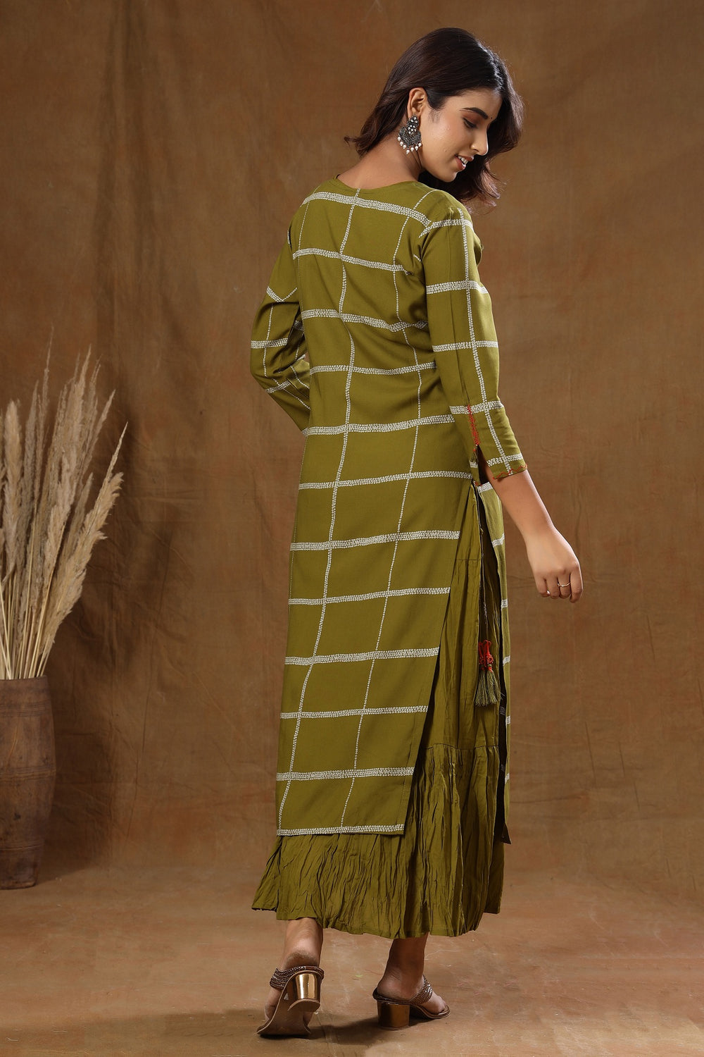 Buy Green Cotton Long kurti for Women | Best Formal Full Sleeve Kurta