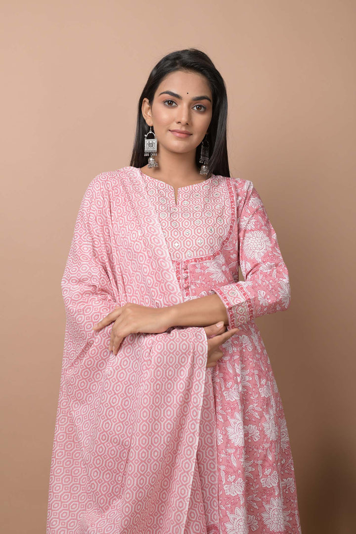 Buy Pink Salwar Suit Set Online | Best Female suit set Online in India