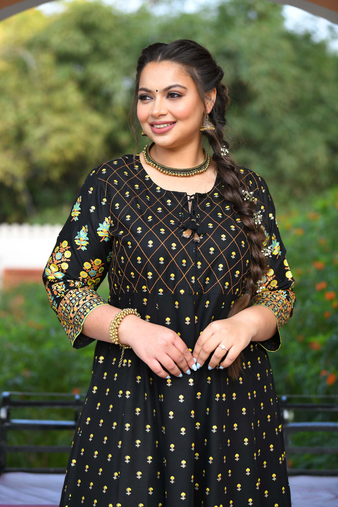 Black Printed Ethnic Gown (Pack of 1)