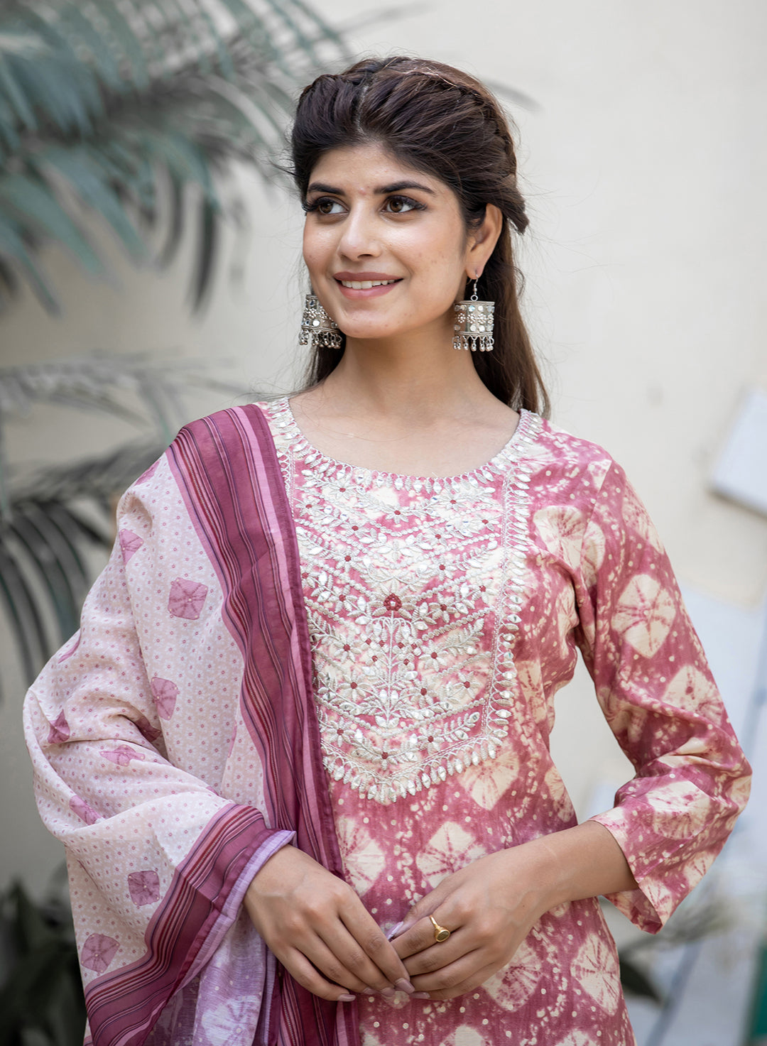 Buy a Modal Pink Silk Suit Set Online | Best Silk Kurta Set for Women